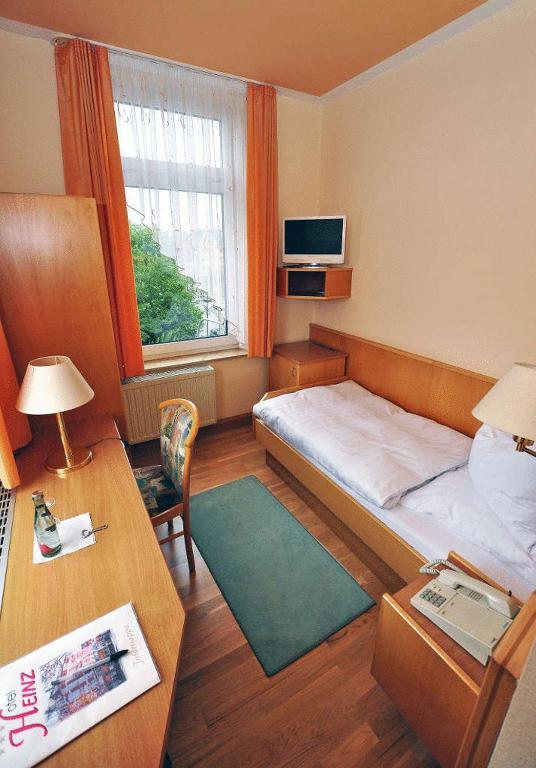 Hotel Heinz 플라우엔 외부 사진
